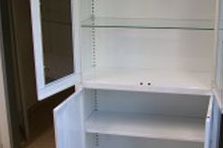 Kovová skříň - Vybavení pro zdravotnické zařízení